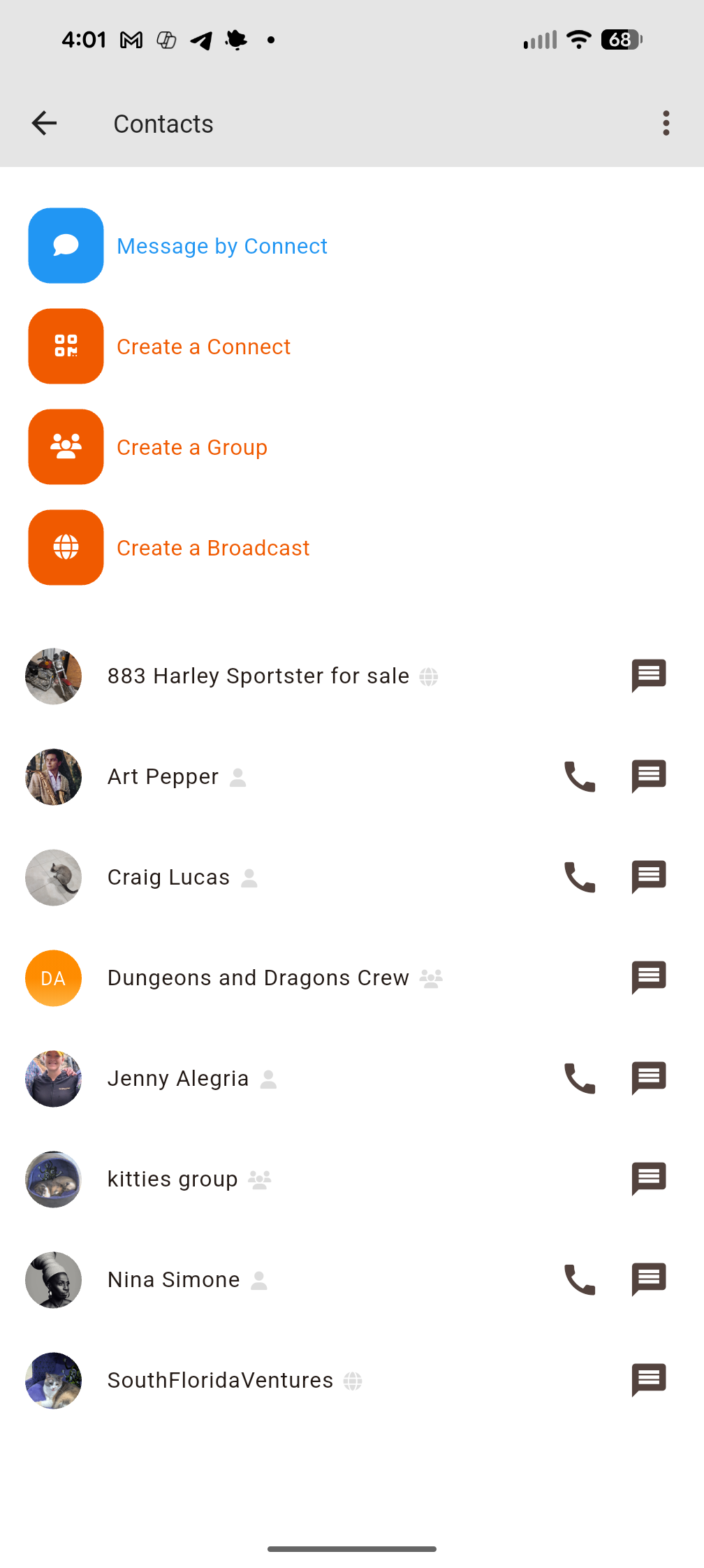 Contacts screen showing active private connections.