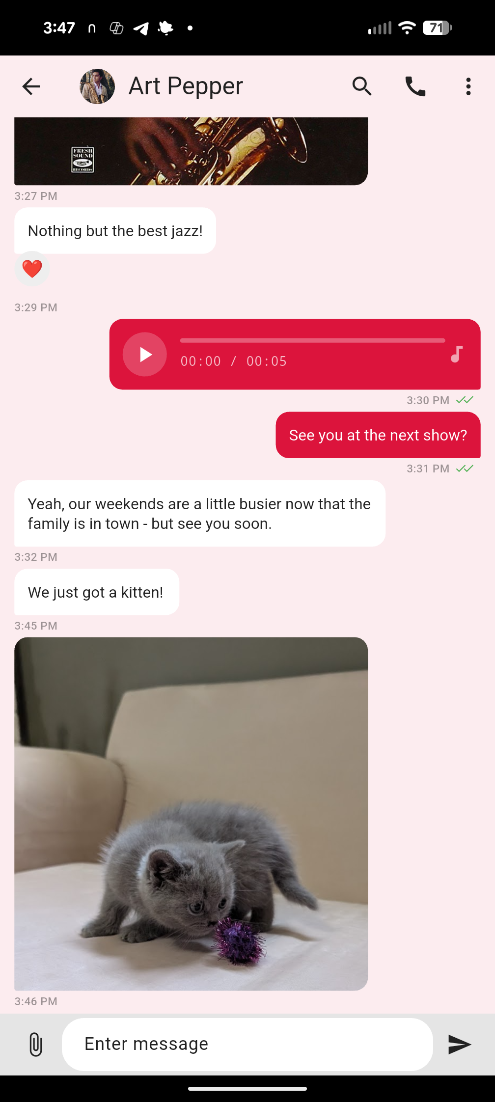 Message screen with a direct private conversation.